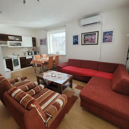 Iris Apartment Podhajska